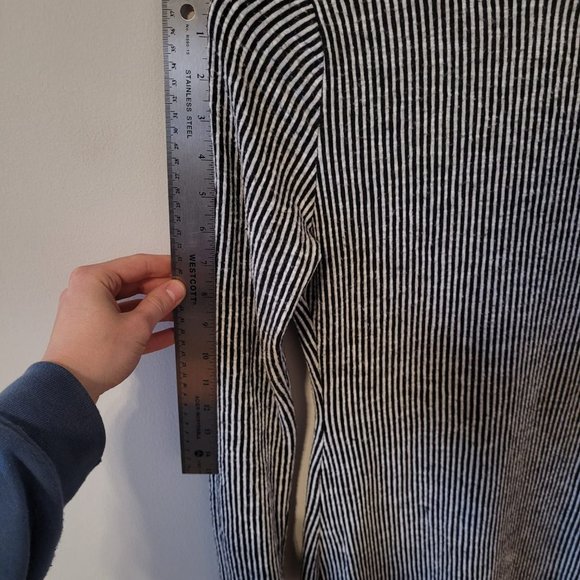 Body Con Stripe Dress - Picture 2 of 3